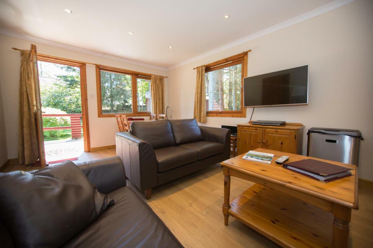 Invercauld Lodges Ballater Εξωτερικό φωτογραφία