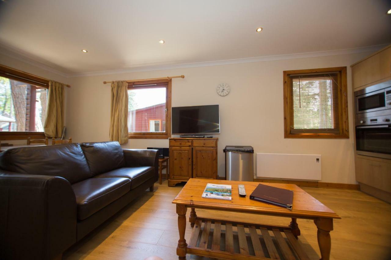 Invercauld Lodges Ballater Εξωτερικό φωτογραφία