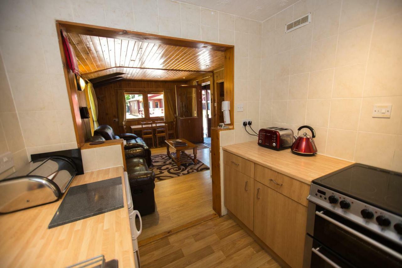 Invercauld Lodges Ballater Εξωτερικό φωτογραφία