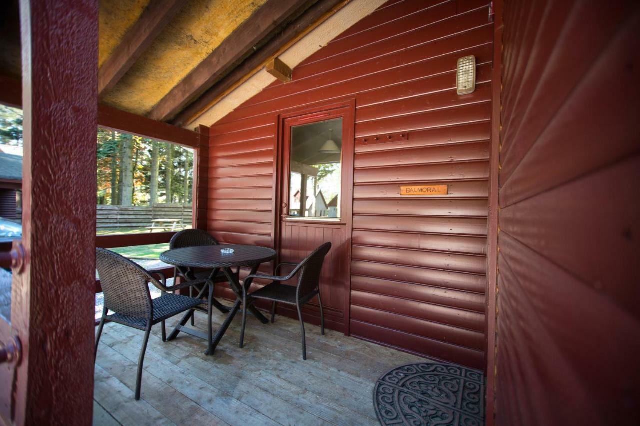 Invercauld Lodges Ballater Εξωτερικό φωτογραφία